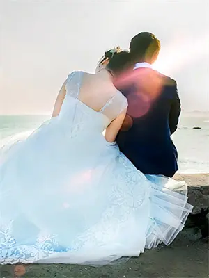 竹马厌弃继妹破坏自己家庭